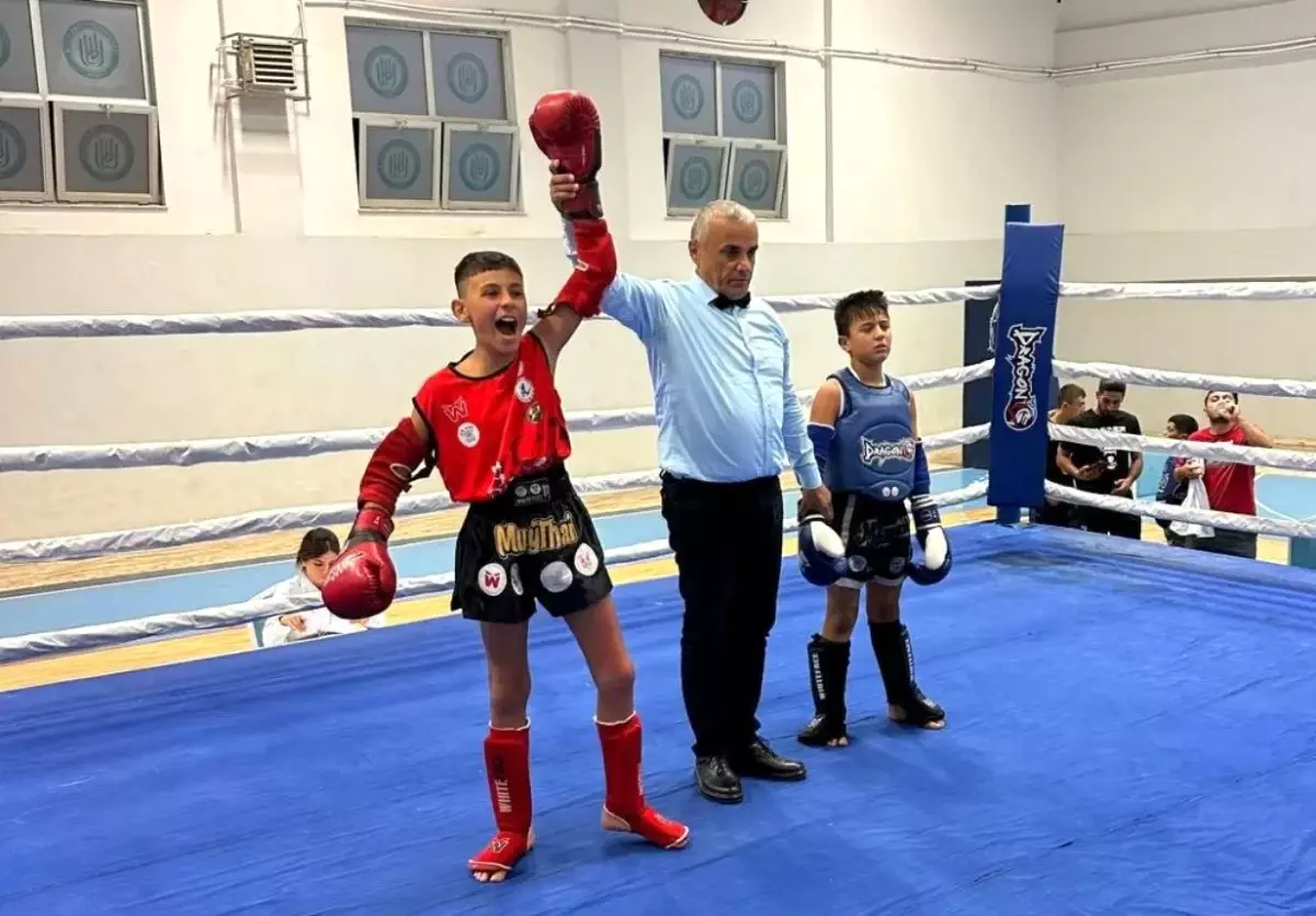 İlkadım Belediyespor Muaythai Takımı Bitlis’te 3 Madalya Kazandı