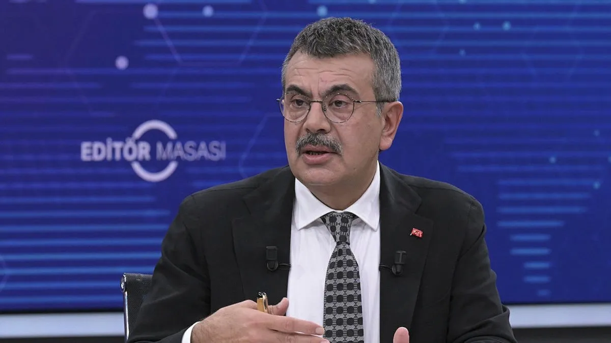 Son dakika haberi! Milli Eğitim Bakanı Yusuf Tekin’den ‘af’ açıklaması: Devamsızlık ve sınıf tekrarı vurgusu…