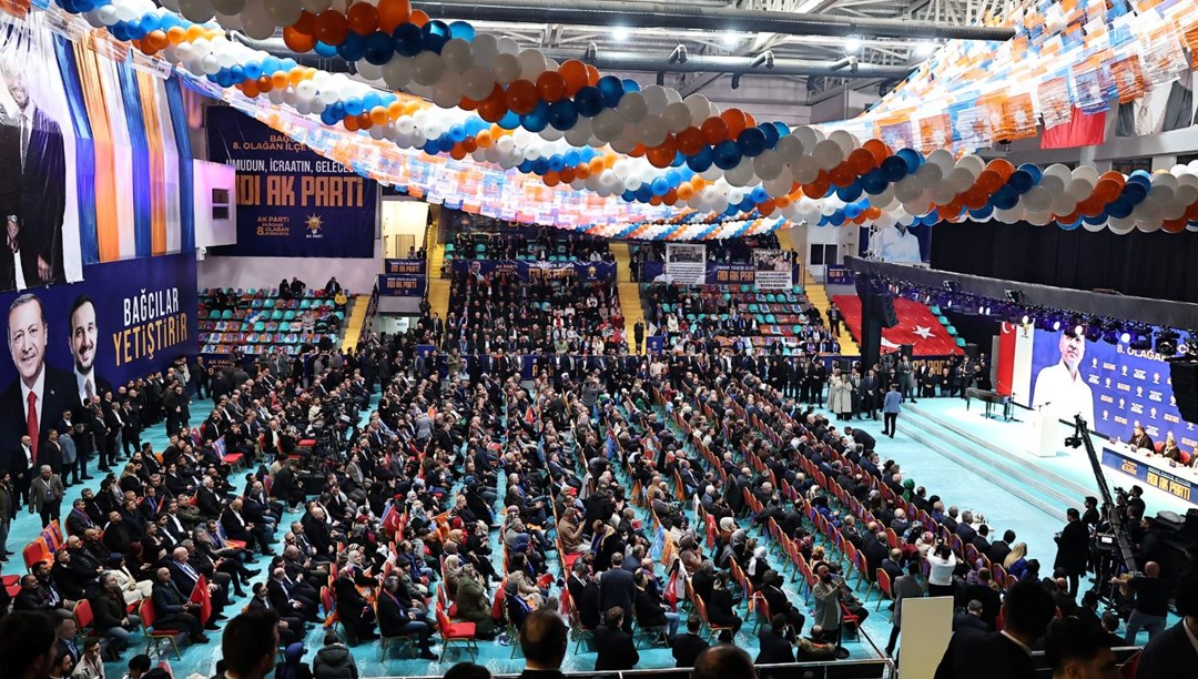 AK Parti İstanbul ilçe kongreleri tamamlandı