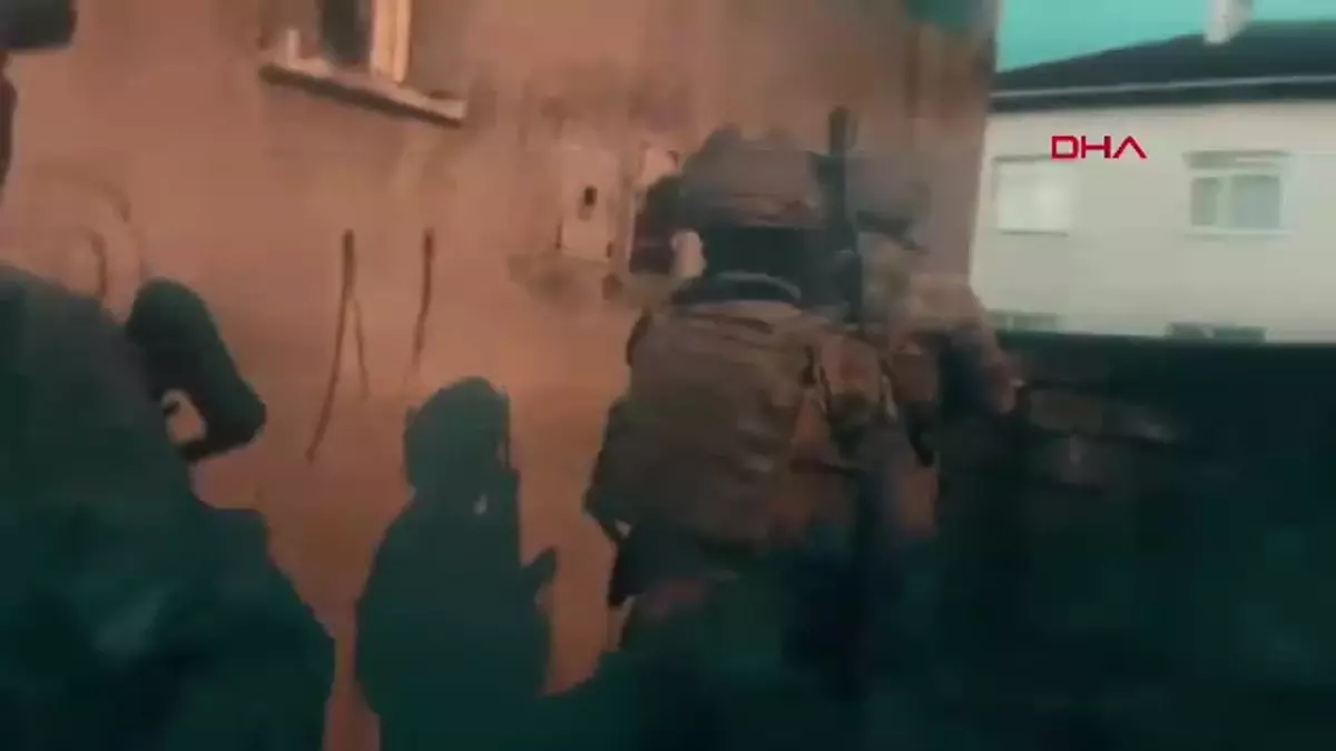 FETÖ’ye Yönelik Kıskaç-35 Operasyonunda 47 Şüpheli Yakalandı