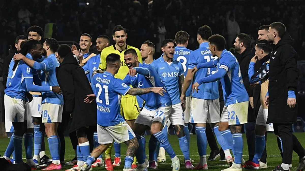 Napoli, evinde Juventus’u devirdi!