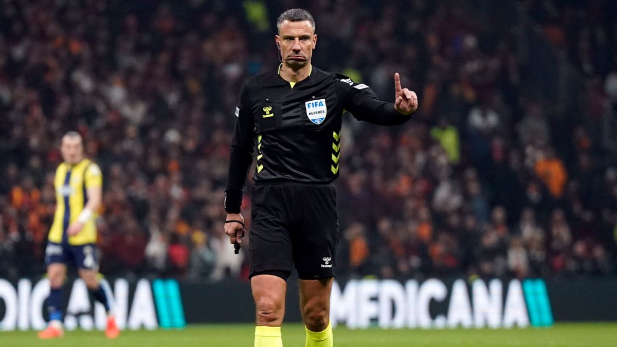 Dünyanın en iyi hakemleri belli oldu: Slavko Vincic de listede