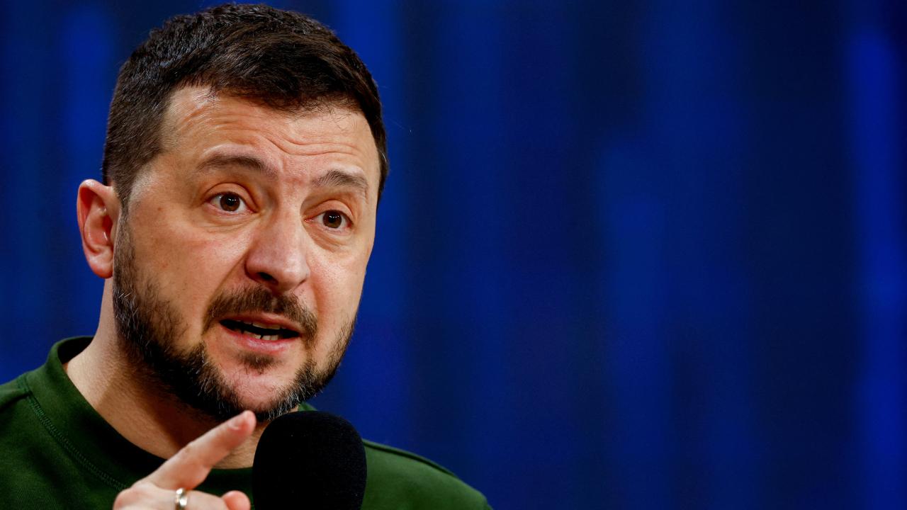 Zelenski: Barış için yapıcı şekilde çalışacağım