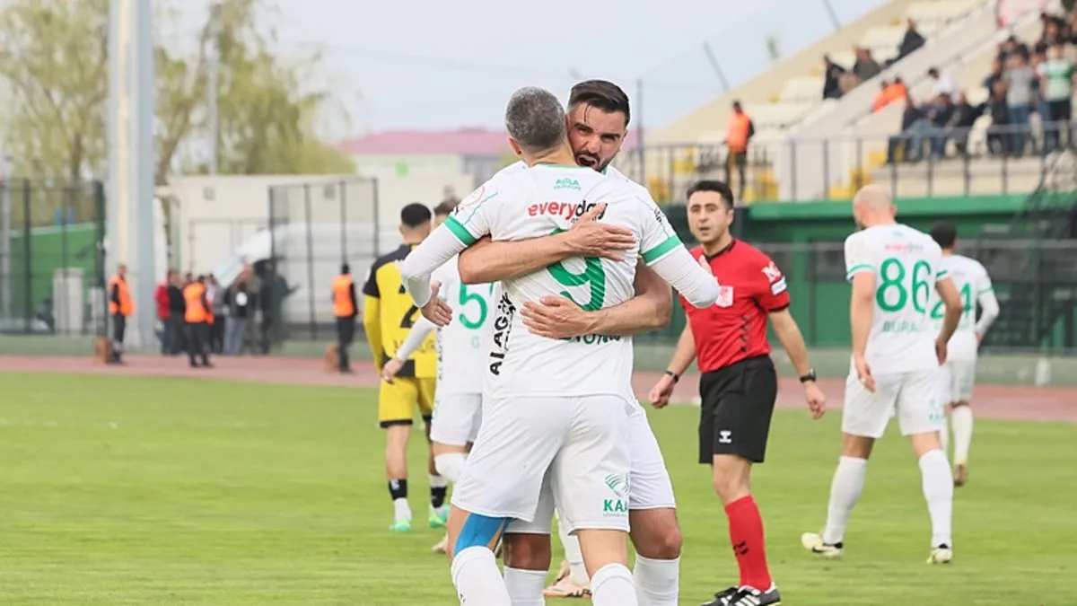 Trendyol 1. Lig: Iğdır FK, İstanbulspor’u 3 golle geçti!